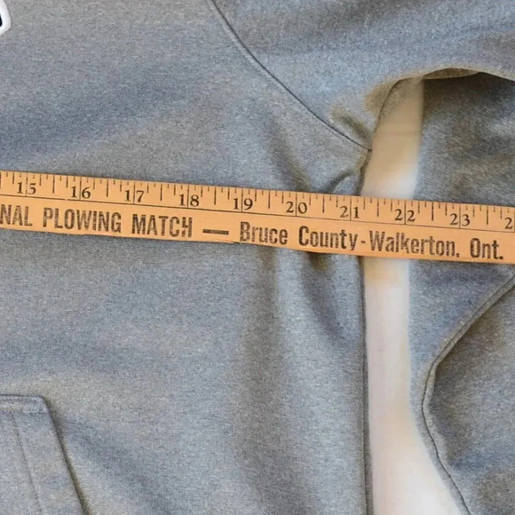 Under Armour Grey Hoodie - Picture 6 of 8